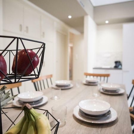 Comfy Apartment Of 104 M² Near Metro! เอเธนส์ ภายนอก รูปภาพ