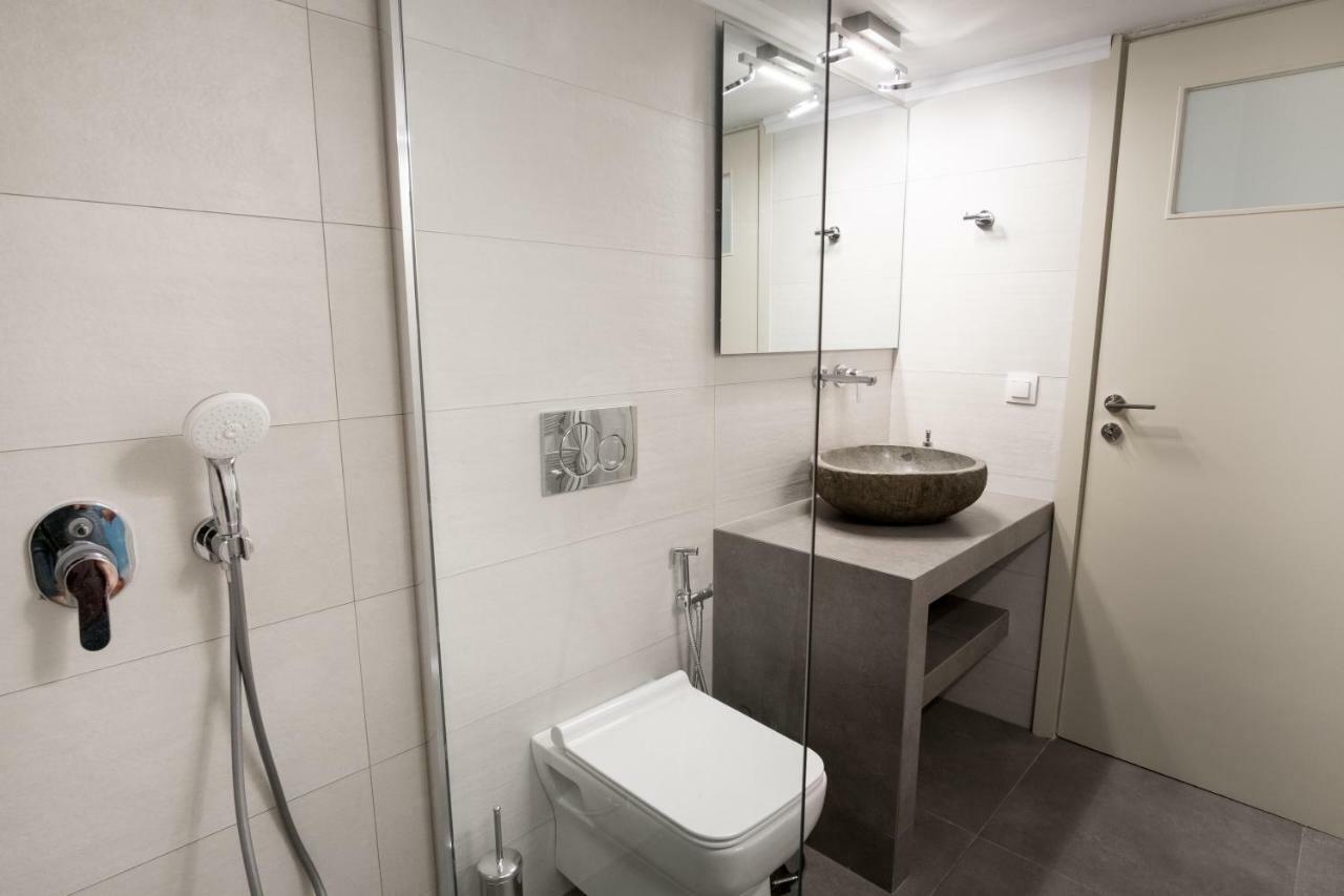 Comfy Apartment Of 104 M² Near Metro! เอเธนส์ ภายนอก รูปภาพ